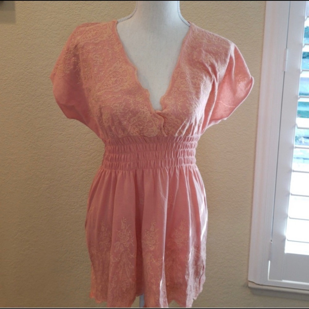 BCBGMaxAzria Pink Embroidered Tunic with defect